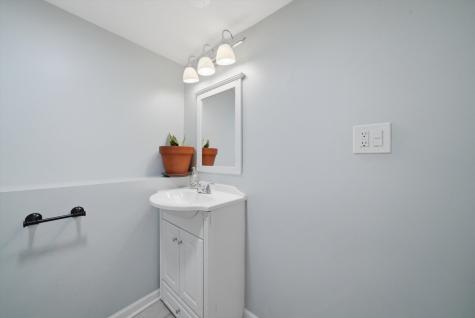 2231 North 75th Avenue Elmwood Park IL 60707