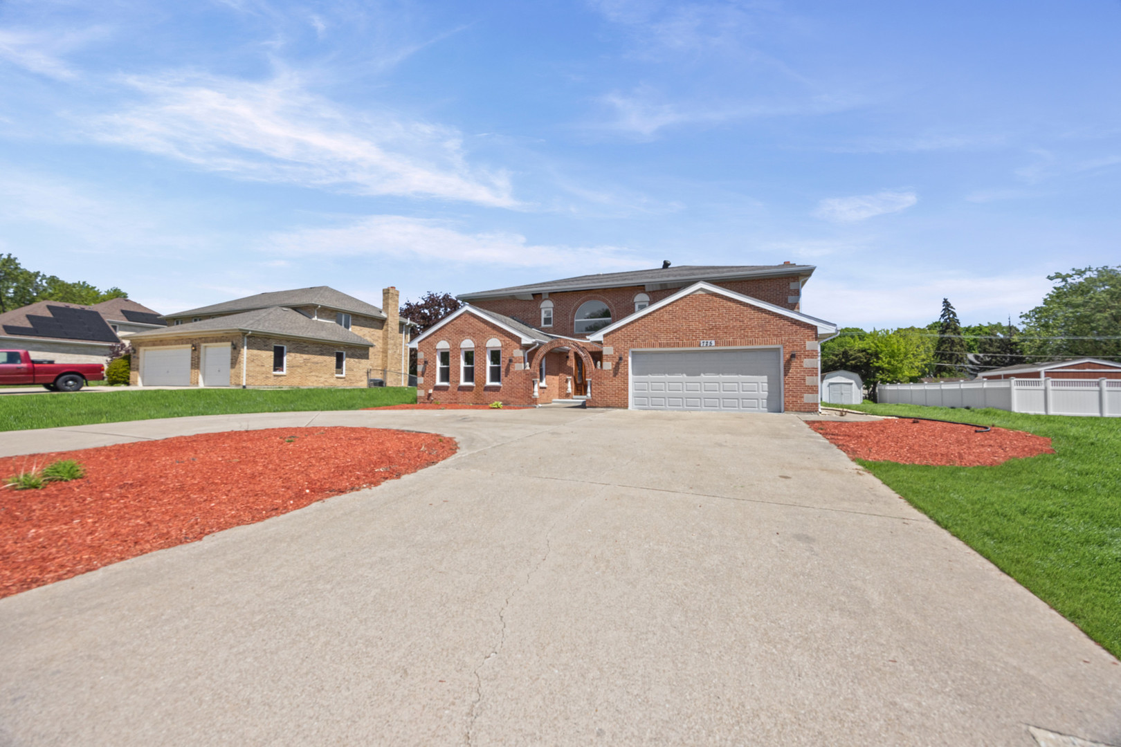 725 North 8th Avenue Addison IL 60101