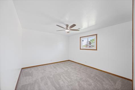 725 North 8th Avenue Addison IL 60101