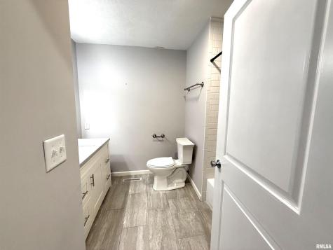 3005 West Woodlawn Place Marion IL 62959