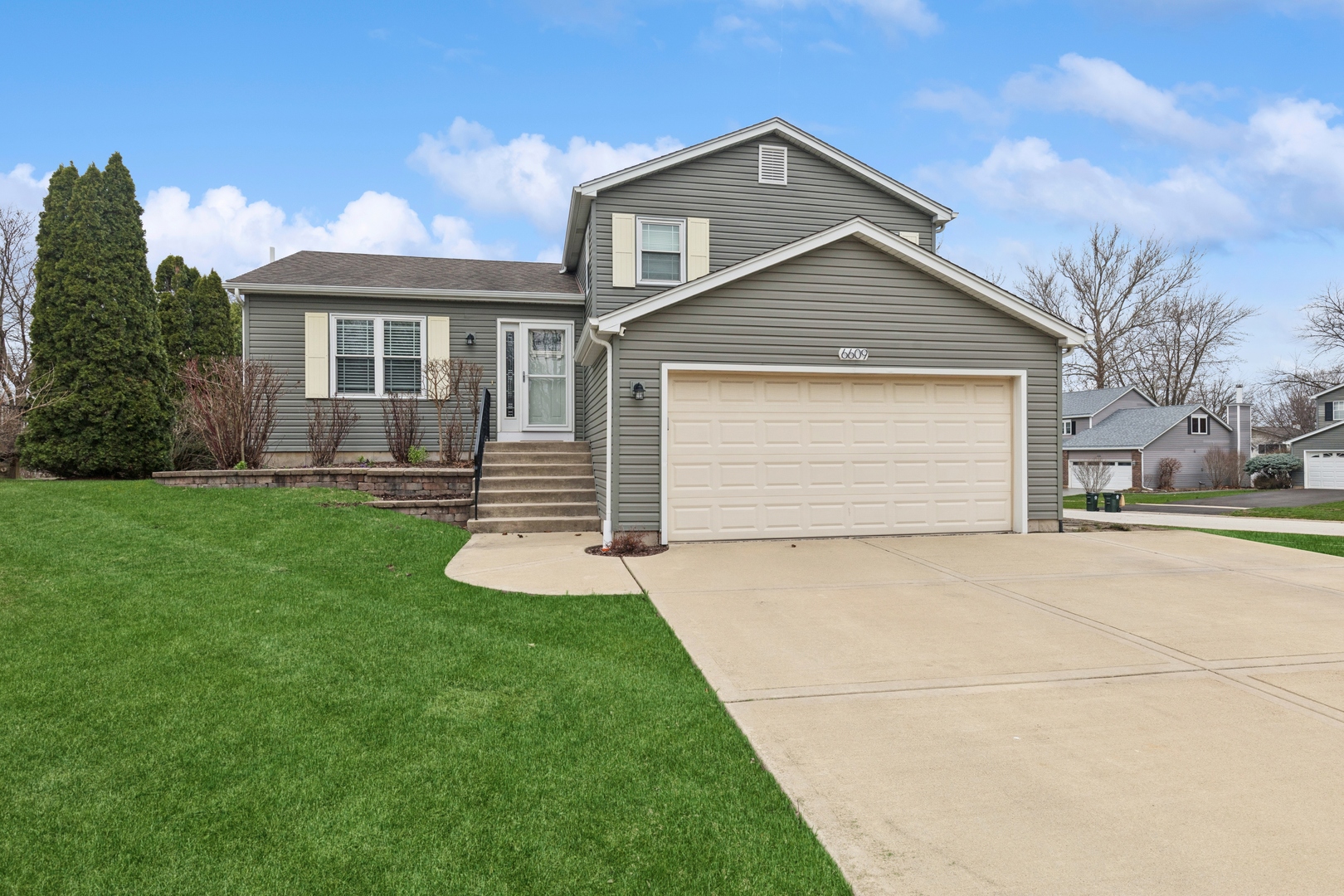 6609 Oak Tree Trail Woodridge IL 60517