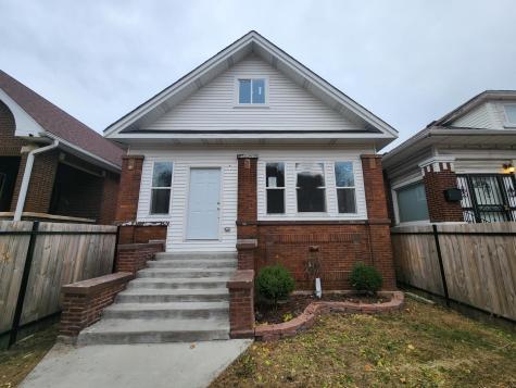 7133 South Constance Avenue Chicago IL 60649