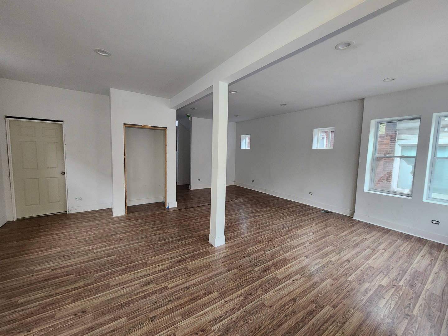 7133 South Constance Avenue Chicago IL 60649