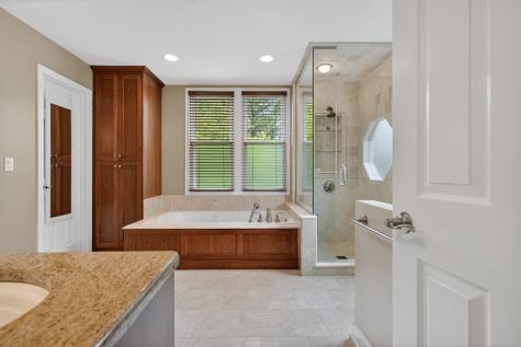 155 Southfield Drive Vernon Hills IL 60061