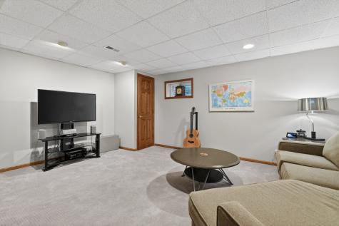 155 Southfield Drive Vernon Hills IL 60061