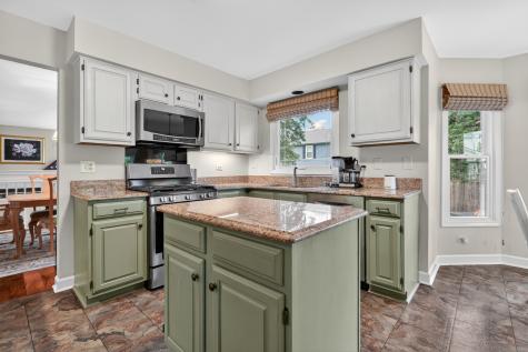 155 Southfield Drive Vernon Hills IL 60061