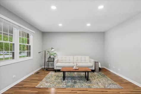 720 Checker Drive Buffalo Grove IL 60089