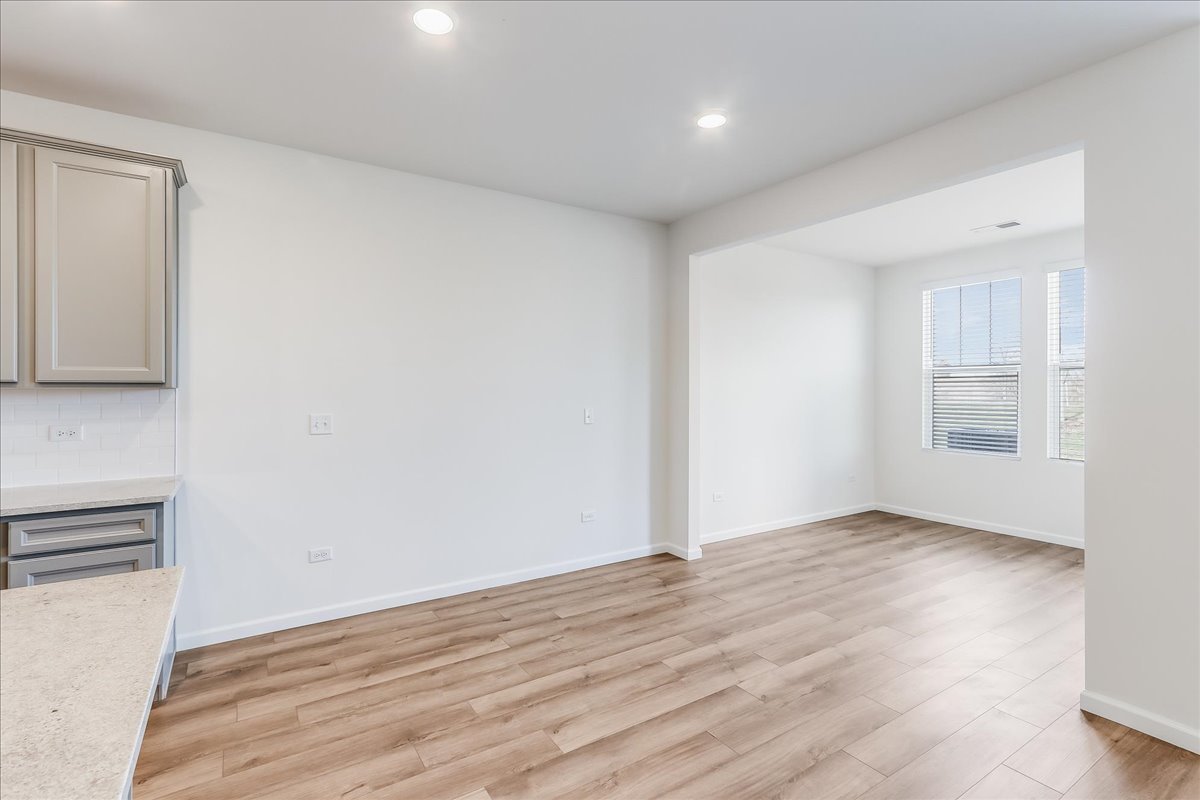 616 Switchgrass Lane Bolingbrook IL 60490