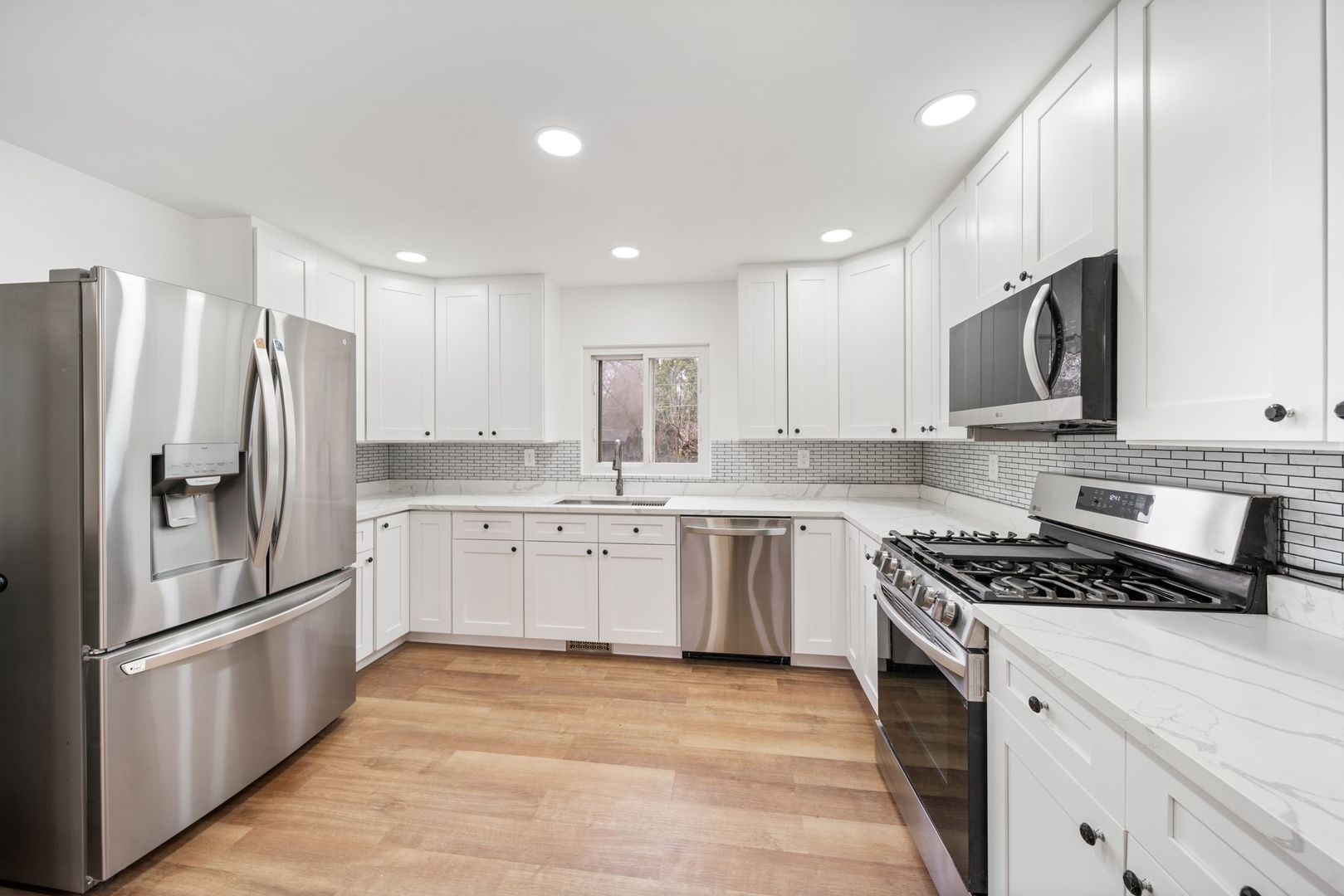 28W686 Townline Road Warrenville IL 60555