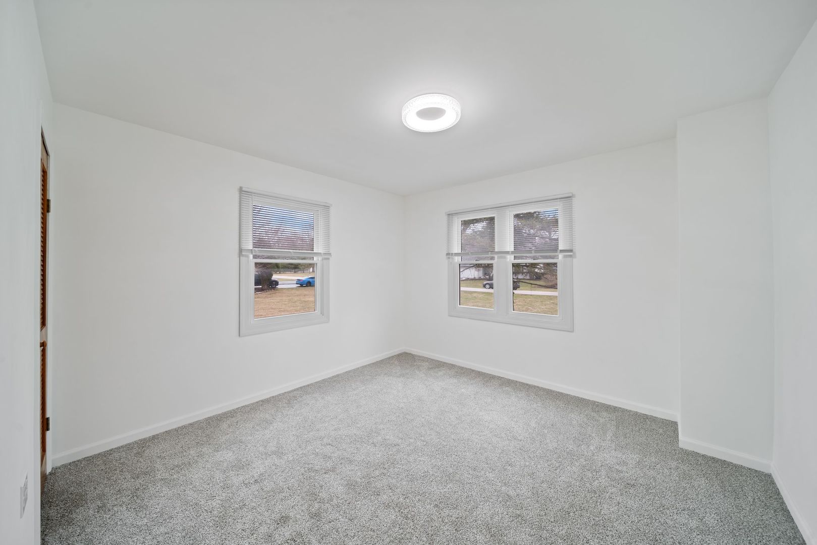 28W686 Townline Road Warrenville IL 60555