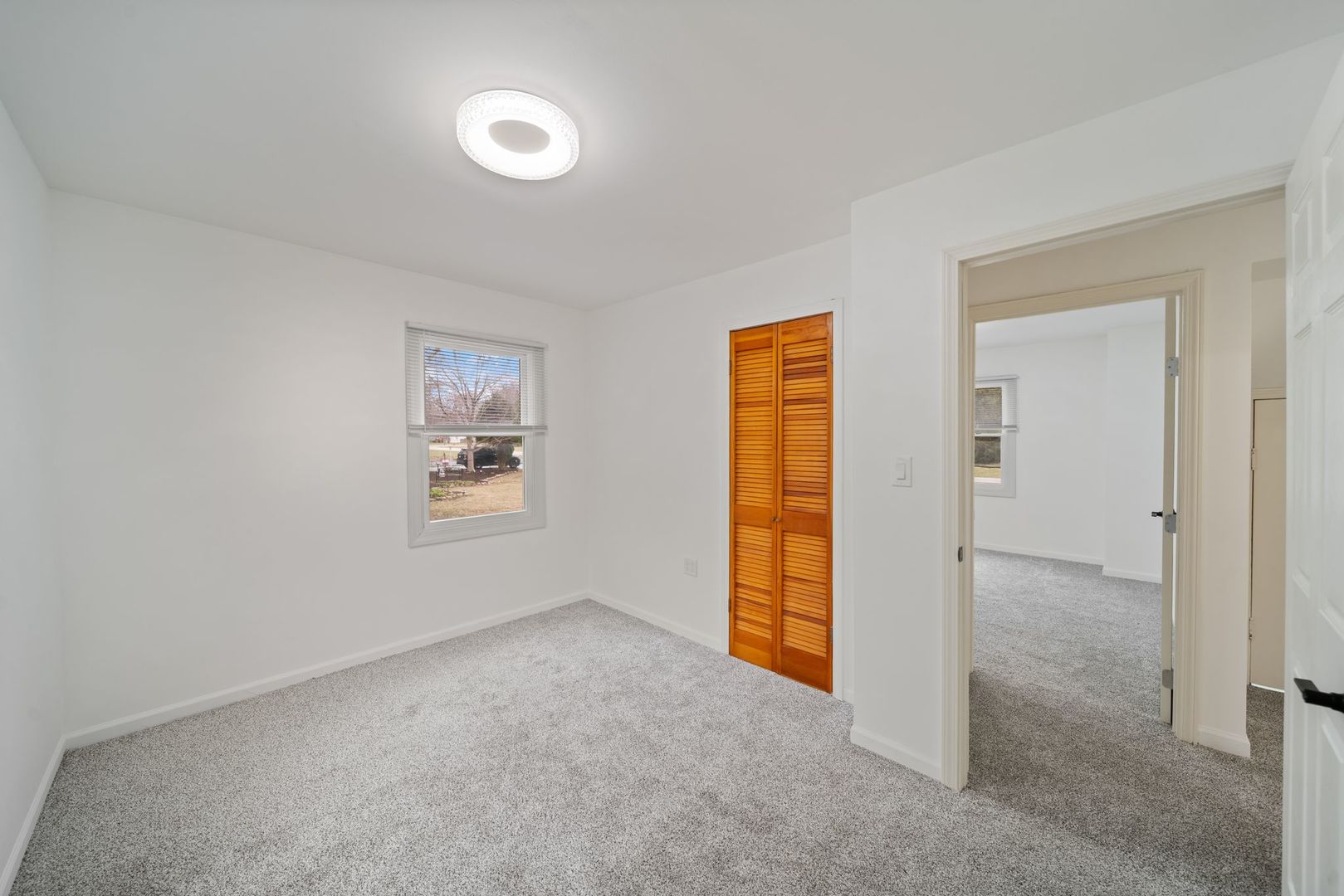 28W686 Townline Road Warrenville IL 60555