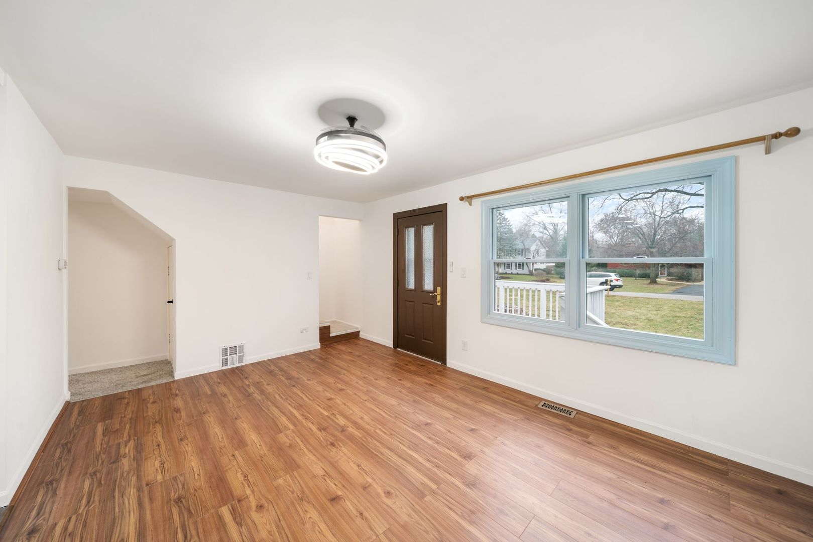28W686 Townline Road Warrenville IL 60555