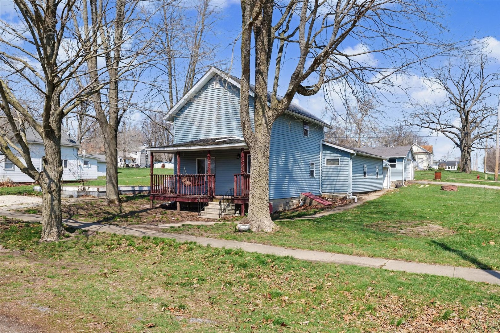 136 East Ohio Street Sibley IL 61773
