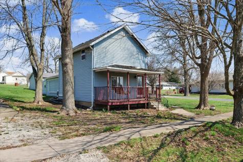 136 East Ohio Street Sibley IL 61773