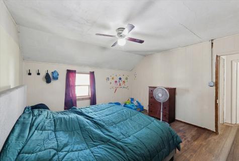 136 East Ohio Street Sibley IL 61773