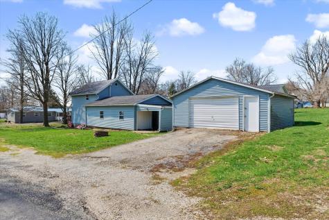 136 East Ohio Street Sibley IL 61773