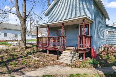 136 East Ohio Street Sibley IL 61773