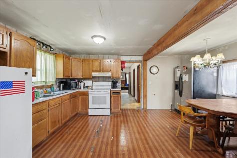 136 East Ohio Street Sibley IL 61773