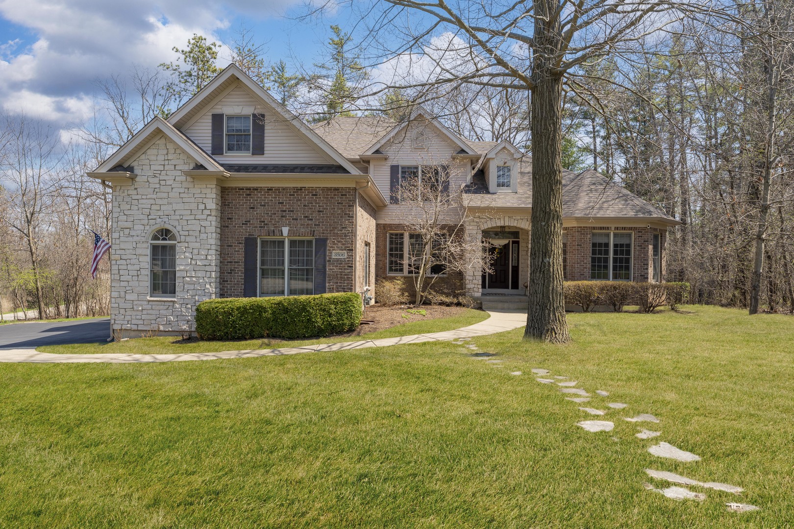 3506 Harvest Court Island Lake IL 60042