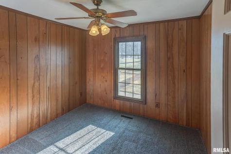333 North Lakeview Drive Salem IL 62881