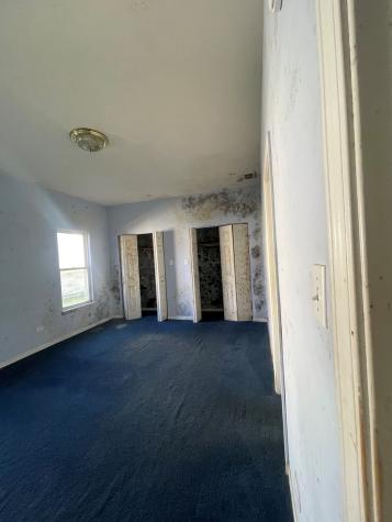 17617 Central Park Avenue Hazel Crest IL 60429