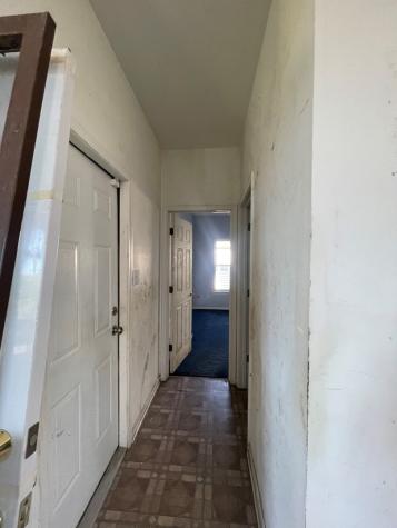 17617 Central Park Avenue Hazel Crest IL 60429