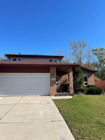 17617 Central Park Avenue Hazel Crest IL 60429