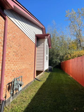17617 Central Park Avenue Hazel Crest IL 60429