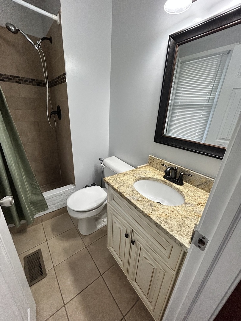 124 Seabury Road Bolingbrook IL 60440