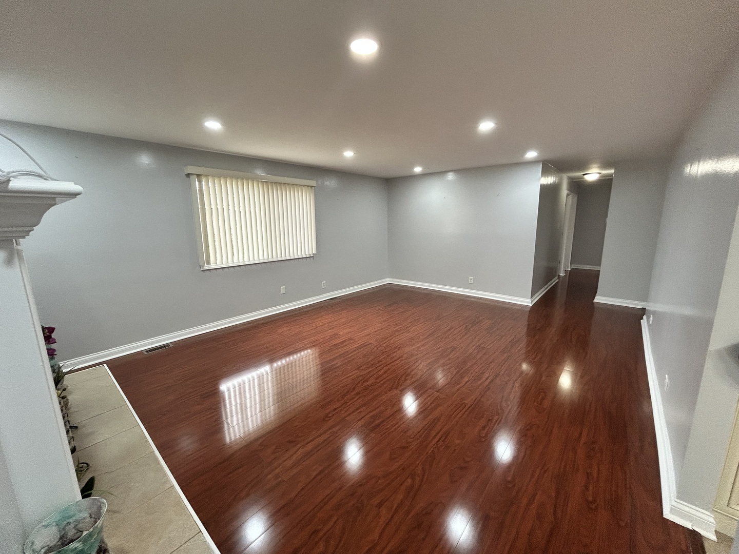 124 Seabury Road Bolingbrook IL 60440