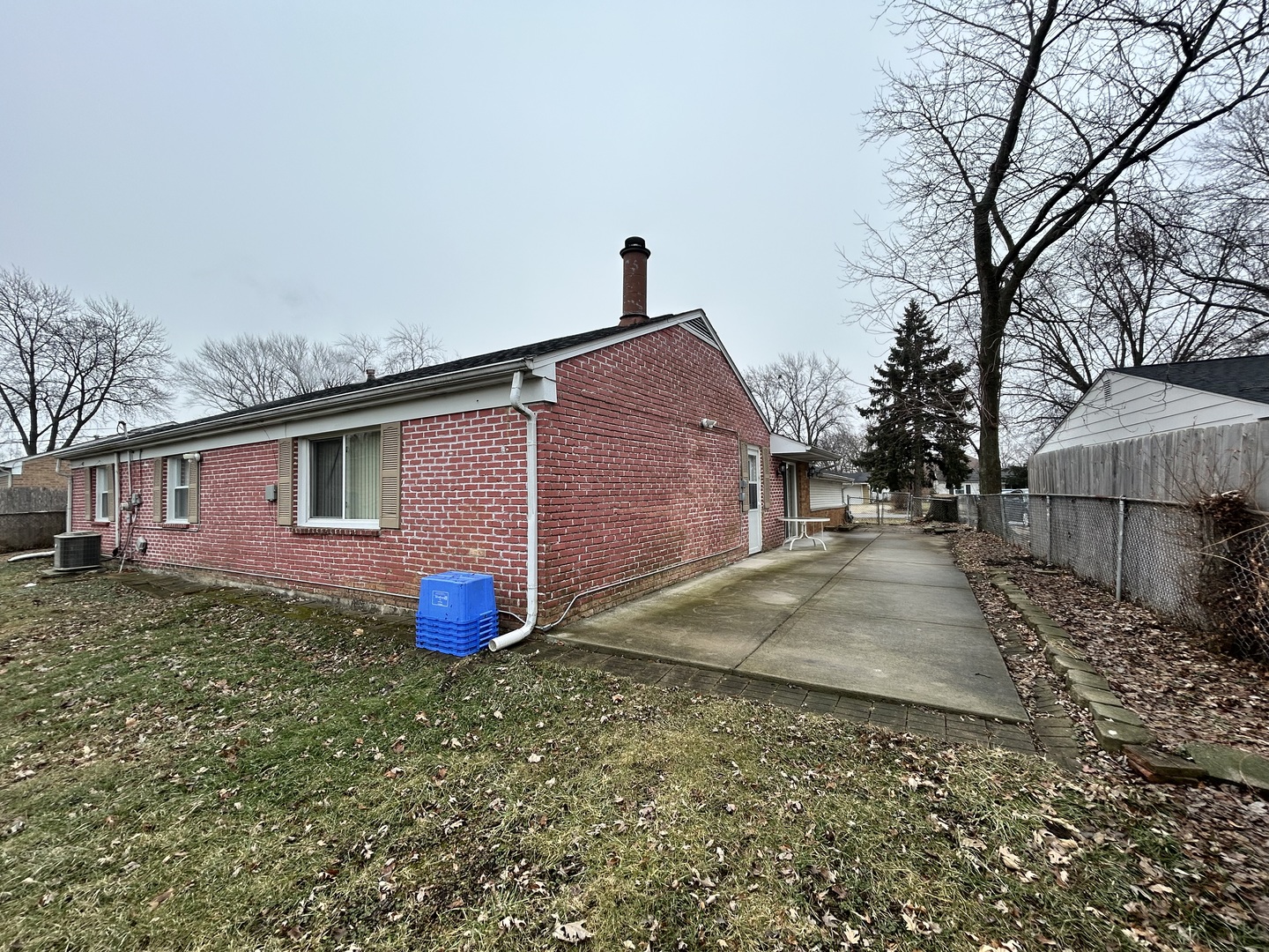 124 Seabury Road Bolingbrook IL 60440