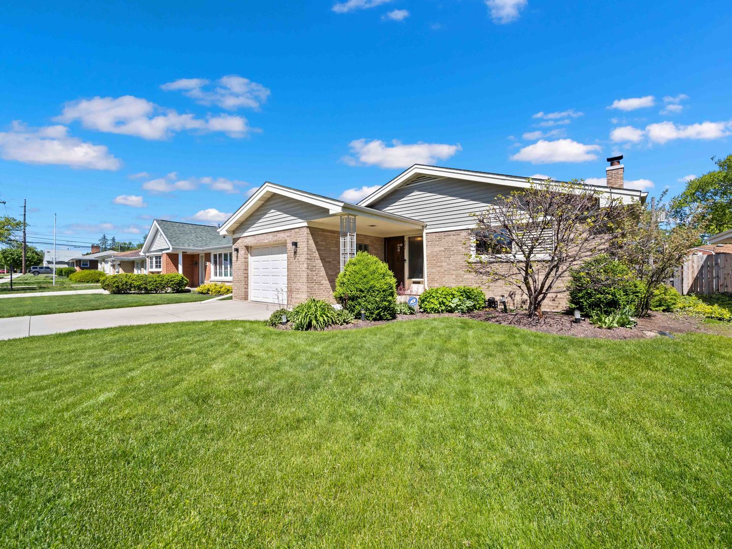 921 North Western Avenue Park Ridge IL 60068