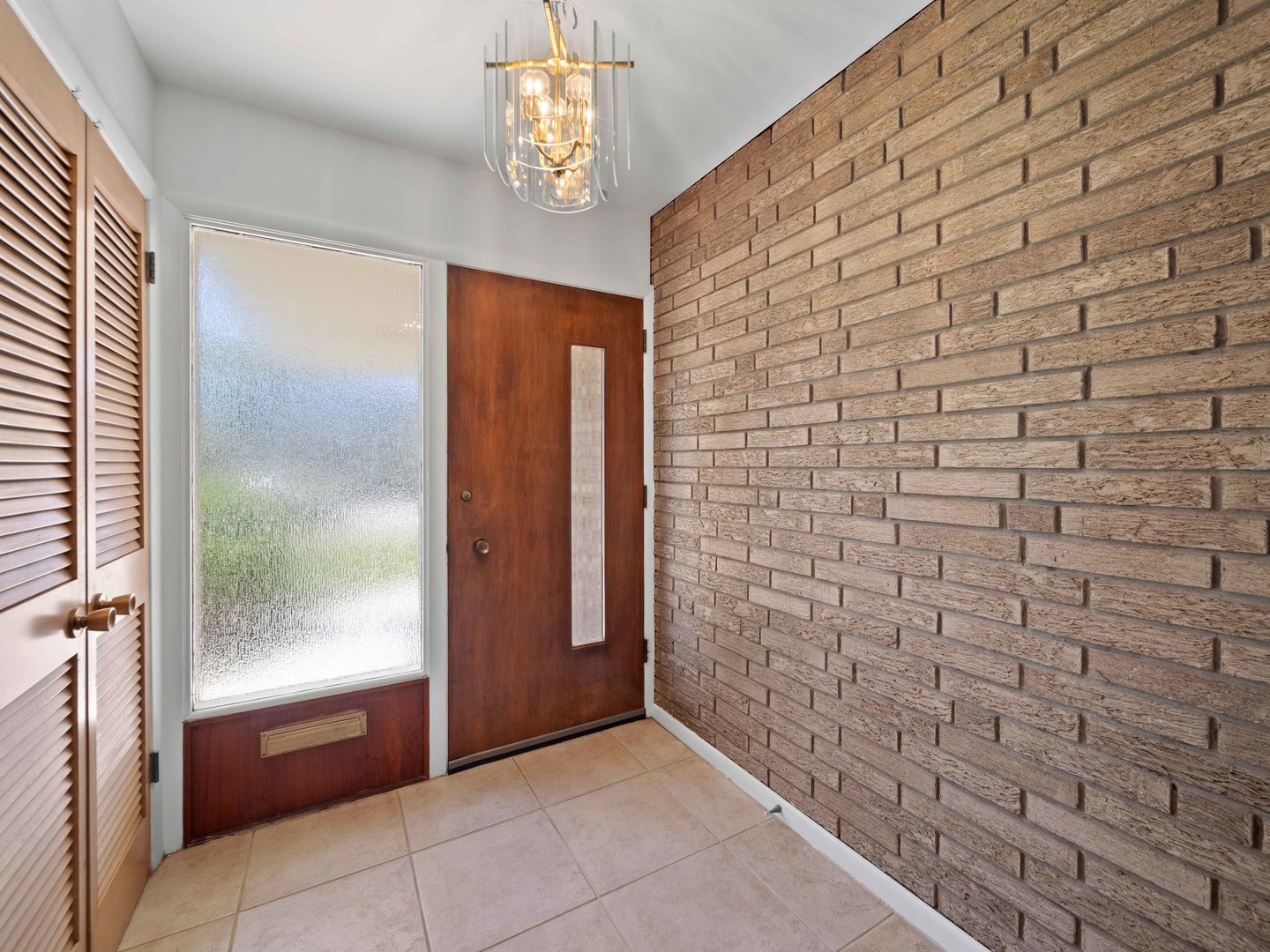 921 North Western Avenue Park Ridge IL 60068