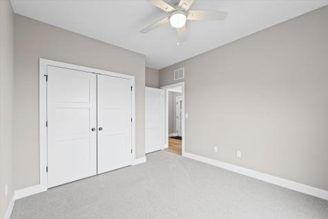 3902 Bay Circle Champaign IL 61822