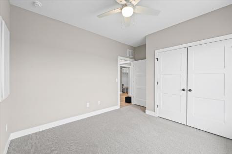 3902 Bay Circle Champaign IL 61822