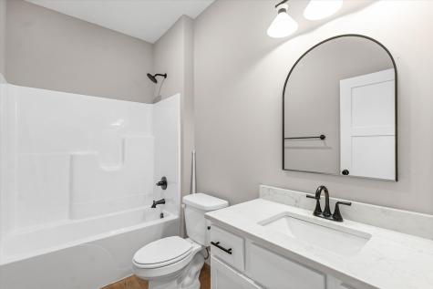 3902 Bay Circle Champaign IL 61822