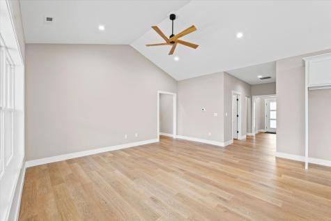 3902 Bay Circle Champaign IL 61822