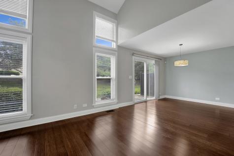 347 West Prairie Circle Itasca IL 60143