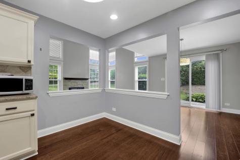347 West Prairie Circle Itasca IL 60143