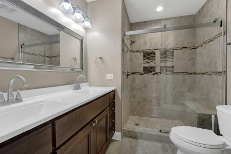 347 West Prairie Circle Itasca IL 60143