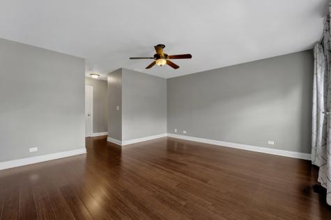 347 West Prairie Circle Itasca IL 60143
