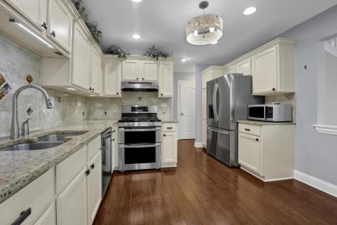 347 West Prairie Circle Itasca IL 60143