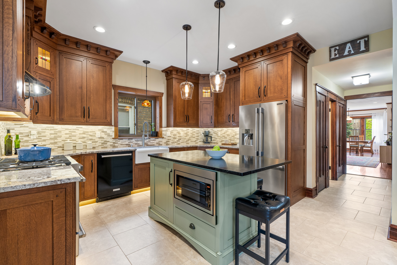 6010 West Dakin Street Chicago IL 60634