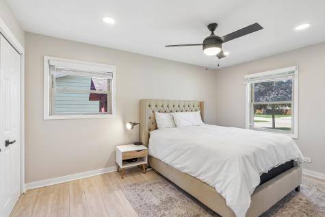 511 Walnut Lane Elk Grove Village IL 60007