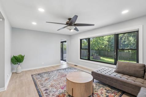 511 Walnut Lane Elk Grove Village IL 60007
