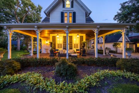 201 Scottswood Road Riverside IL 60546