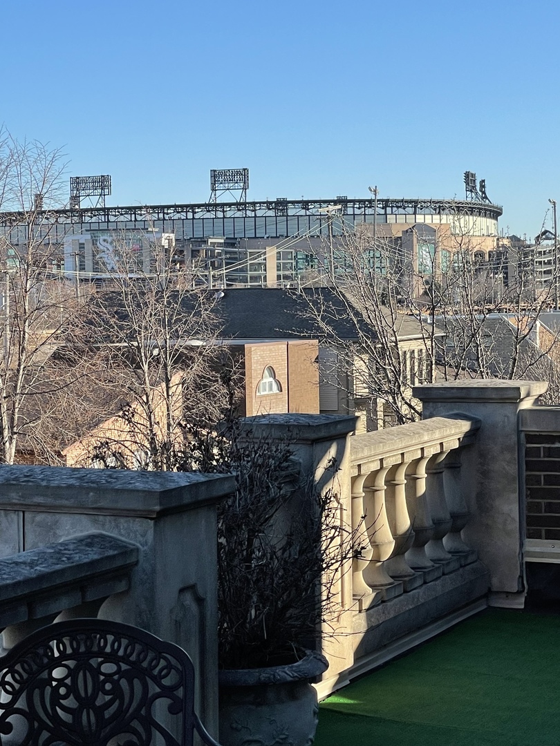 3214 South Canal Street Chicago IL 60616