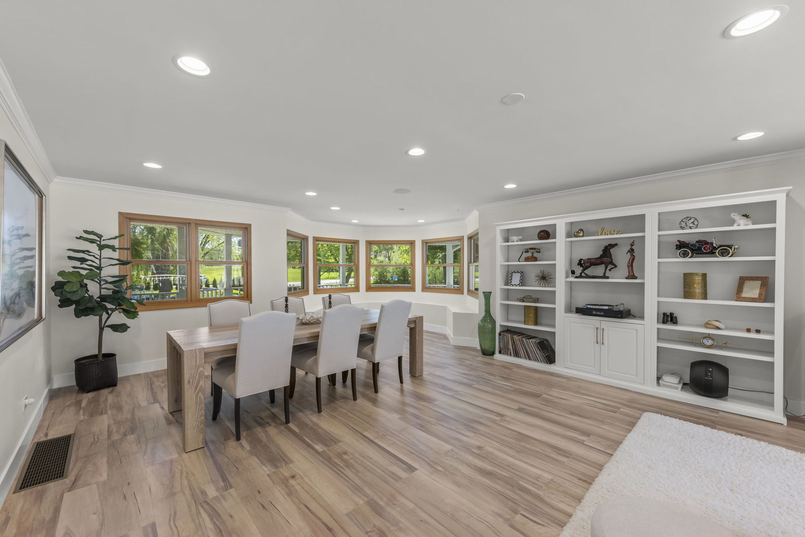8S452 Bell Drive Naperville IL 60565