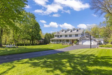 8S452 Bell Drive Naperville IL 60565