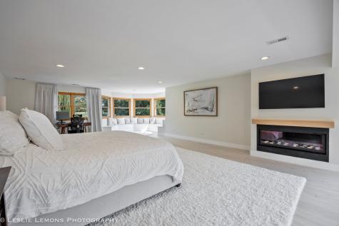 8S452 Bell Drive Naperville IL 60565
